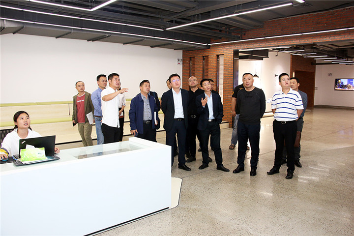 003 参观华体科技智慧城市软件管理平台